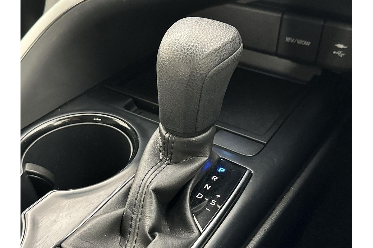 2020 Toyota Camry Ascent AXVH71R