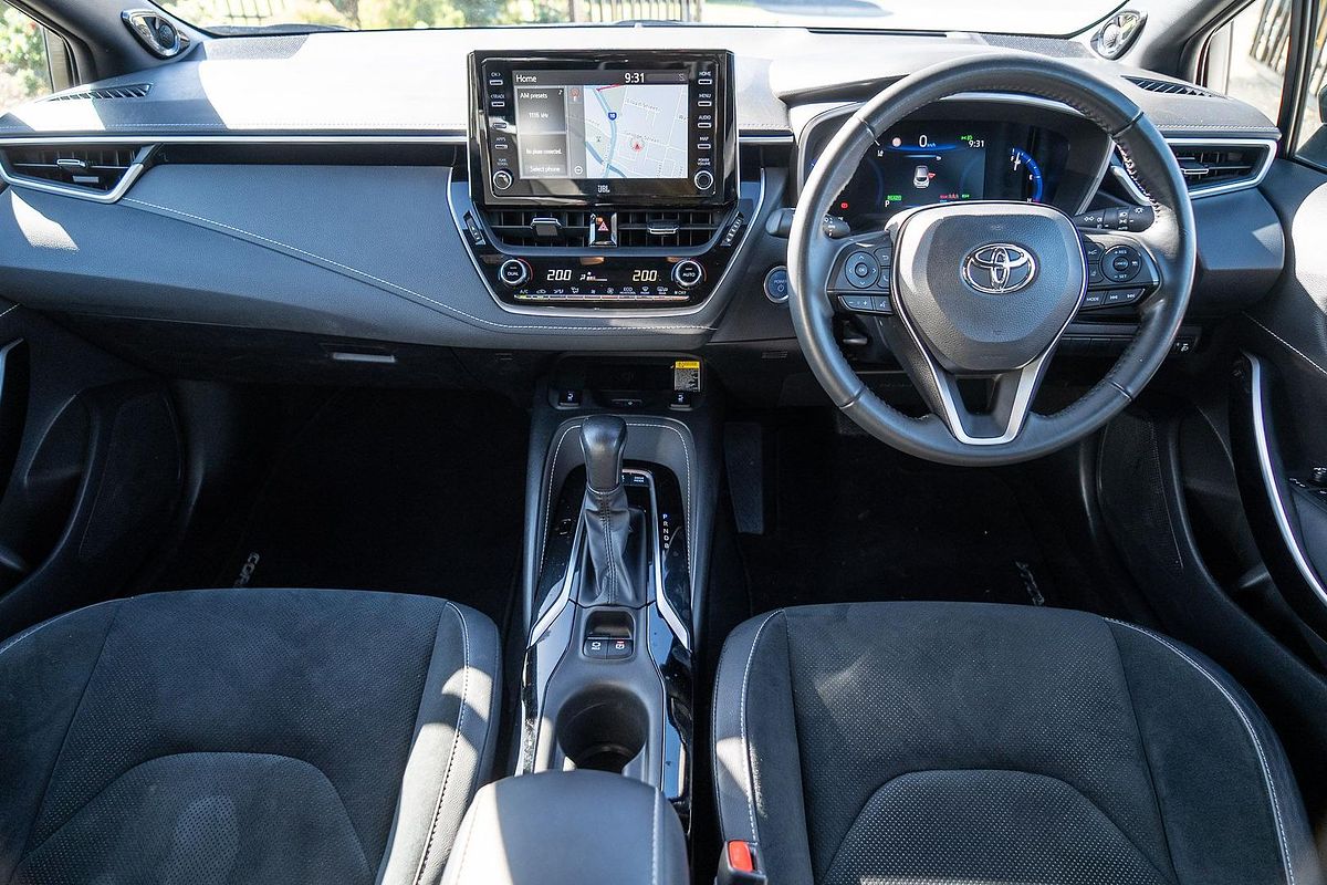 2022 Toyota Corolla ZR Hybrid ZWE211R