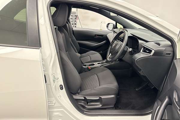2022 Toyota Corolla Ascent Sport Hybrid ZWE211R