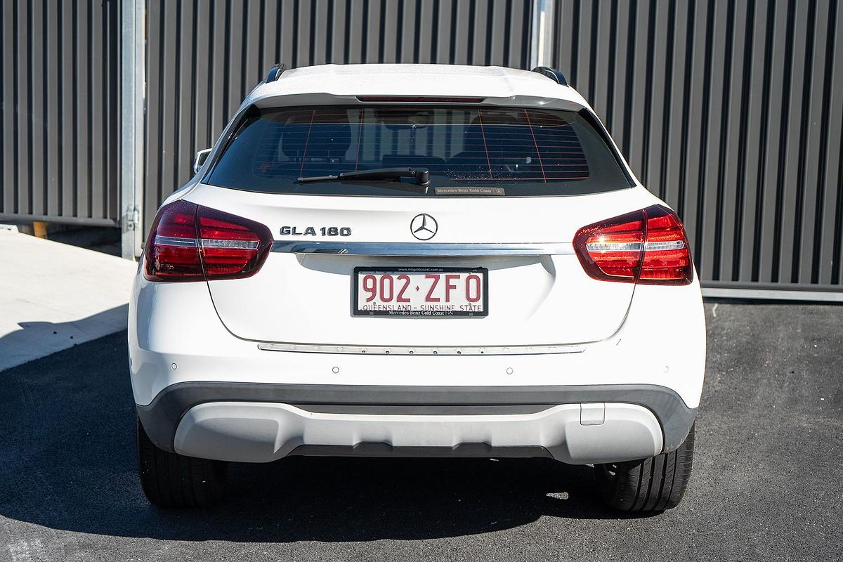 2018 Mercedes-Benz GLA-Class GLA180 X156