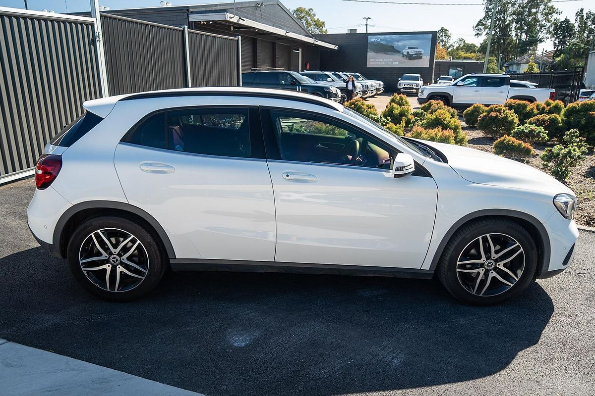 2018 Mercedes-Benz GLA-Class GLA180 X156