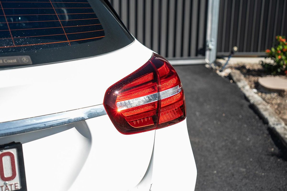 2018 Mercedes-Benz GLA-Class GLA180 X156