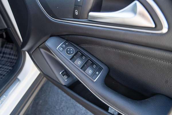 2018 Mercedes-Benz GLA-Class GLA180 X156