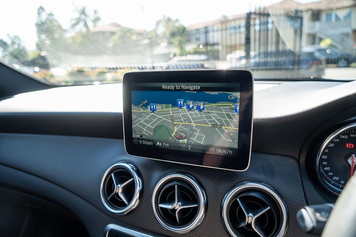2018 Mercedes-Benz GLA-Class GLA180 X156