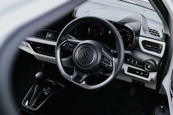 2024 Suzuki Swift GL Plus AZ Series II