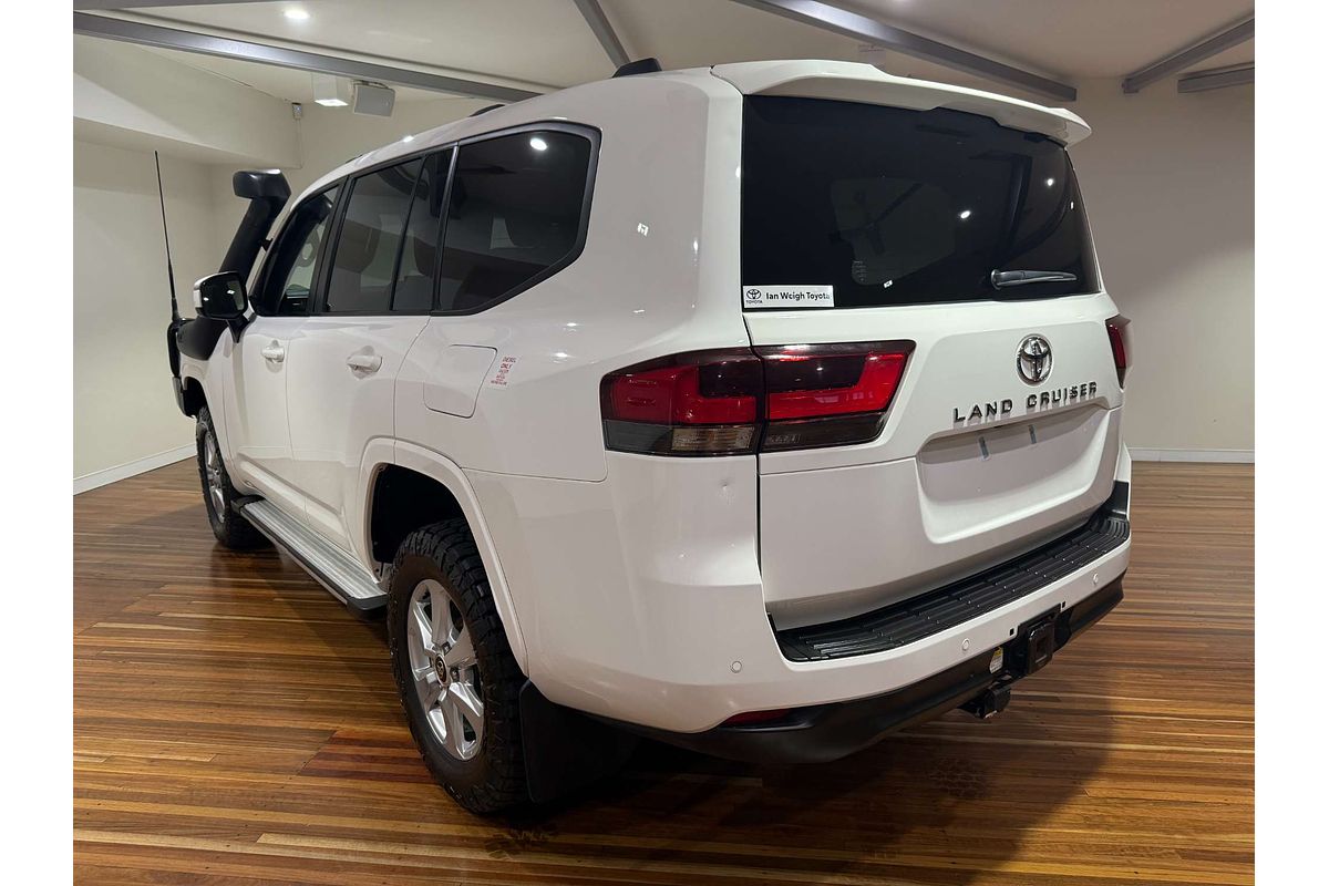 2022 Toyota Landcruiser GXL FJA300R