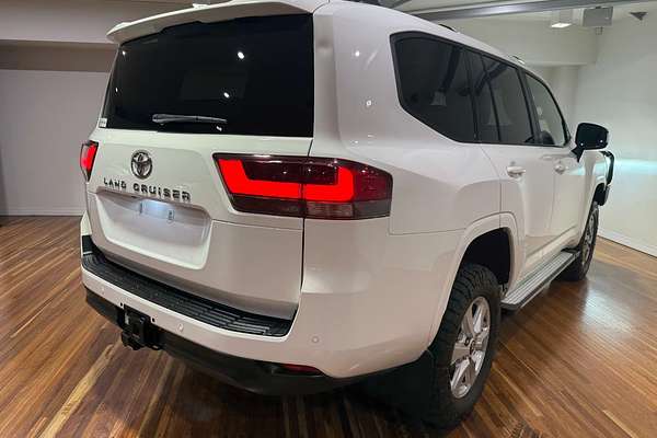 2022 Toyota Landcruiser GXL FJA300R