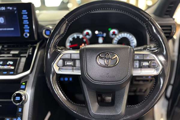 2022 Toyota Landcruiser GXL FJA300R