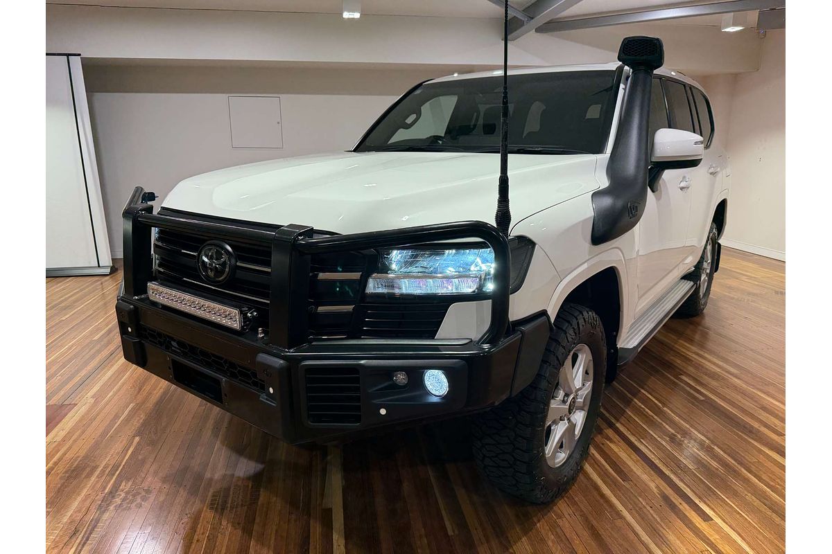 2022 Toyota Landcruiser GXL FJA300R