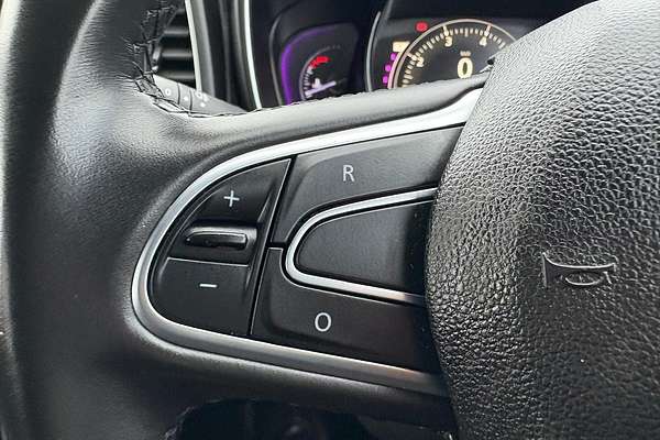 2023 Renault Koleos Zen HZG
