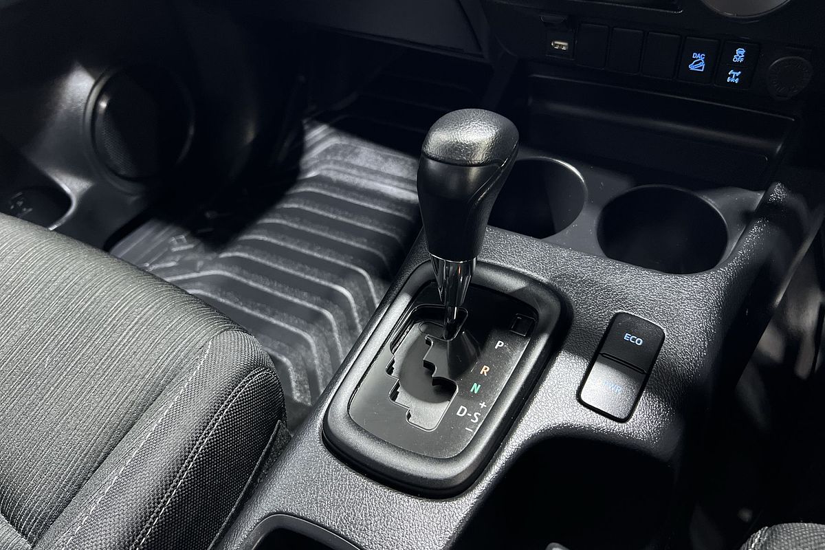 2023 Toyota Hilux SR GUN126R 4X4