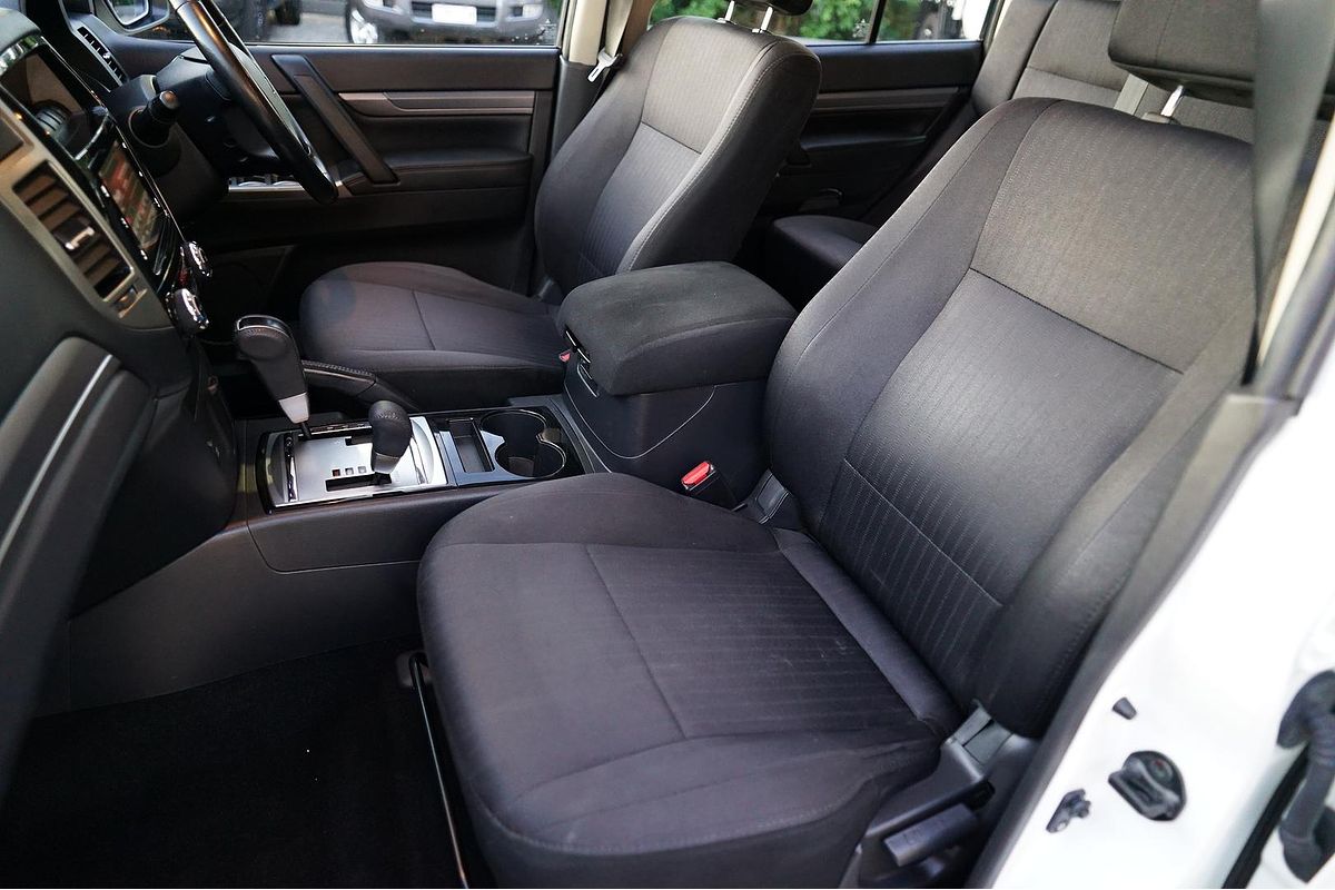 2018 Mitsubishi Pajero Sport GLS QE