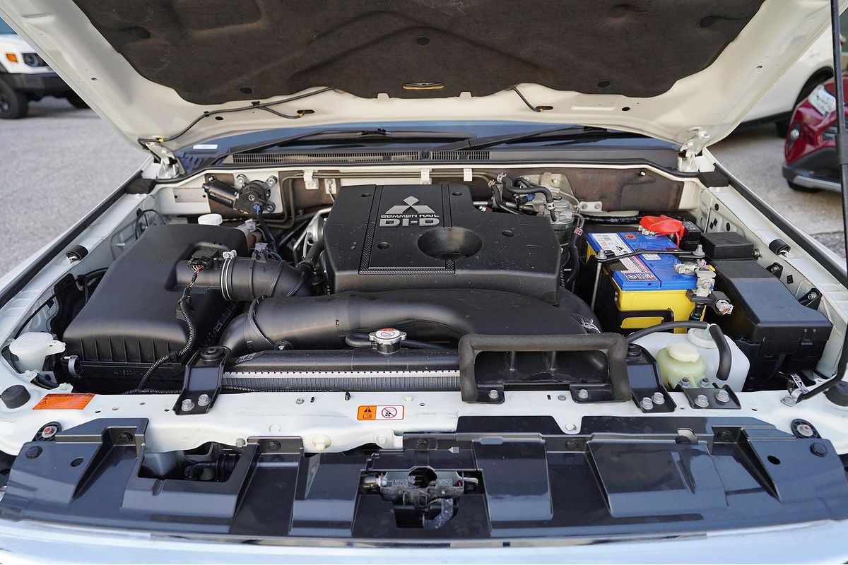 2018 Mitsubishi Pajero Sport GLS QE