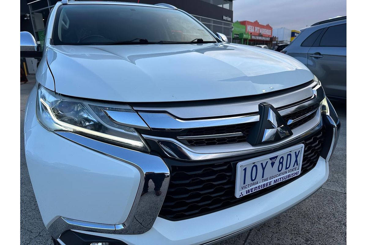 2017 Mitsubishi Pajero Sport GLX QE