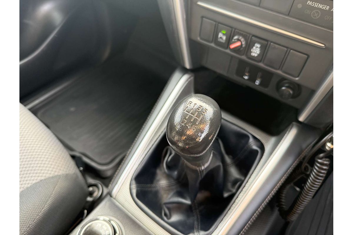 2023 Mitsubishi Triton GLX+ MR 4X4