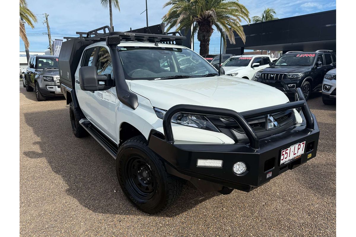 2023 Mitsubishi Triton GLX+ MR 4X4