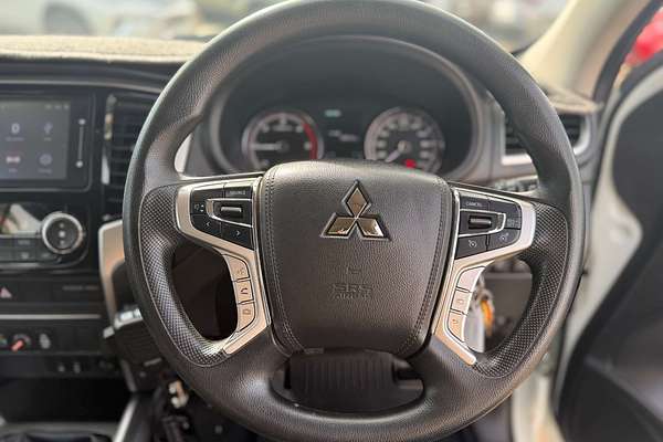 2023 Mitsubishi Triton GLX+ MR 4X4