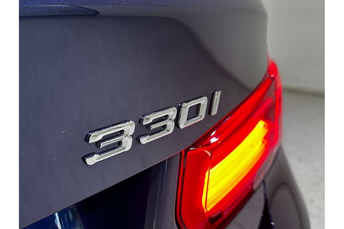 2017 BMW 3 Series 330i Luxury Line F30 LCI