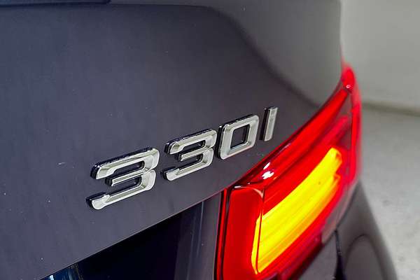 2017 BMW 3 Series 330i Luxury Line F30 LCI