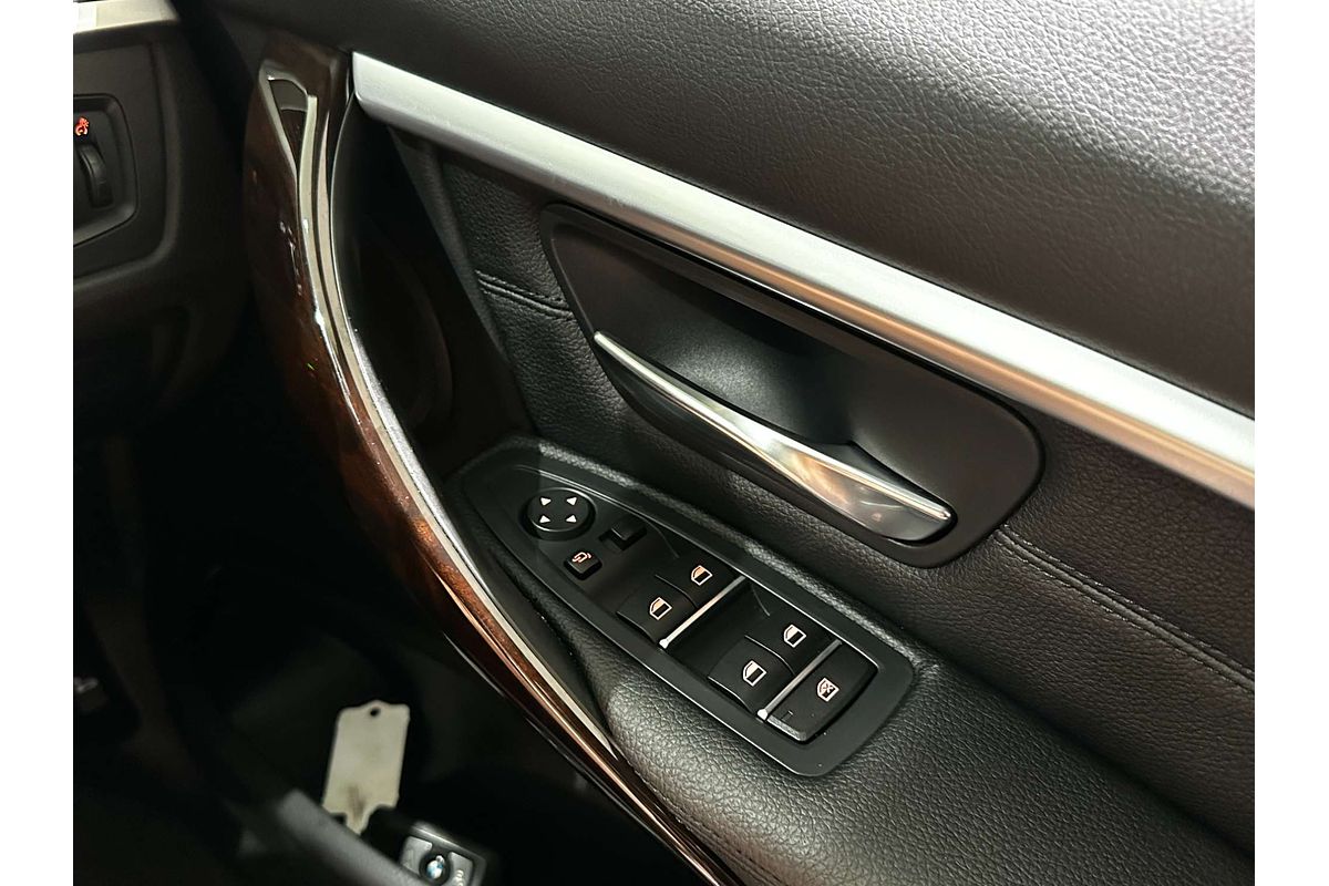 2017 BMW 3 Series 330i Luxury Line F30 LCI