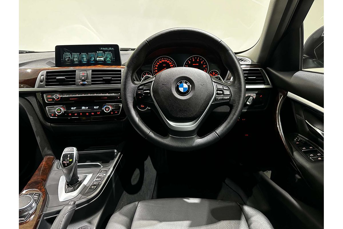 2017 BMW 3 Series 330i Luxury Line F30 LCI