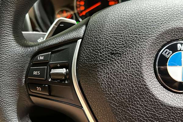 2017 BMW 3 Series 330i Luxury Line F30 LCI