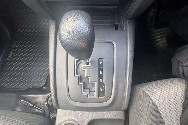 2021 Mitsubishi Triton GLX MR 4X4