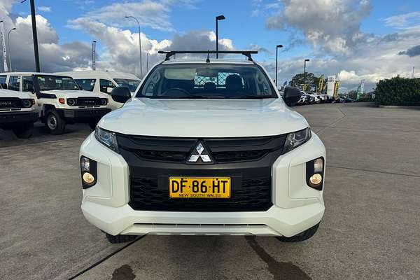 2021 Mitsubishi Triton GLX MR 4X4