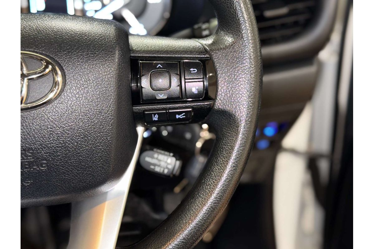 2021 Toyota Hilux SR GUN126R 4X4