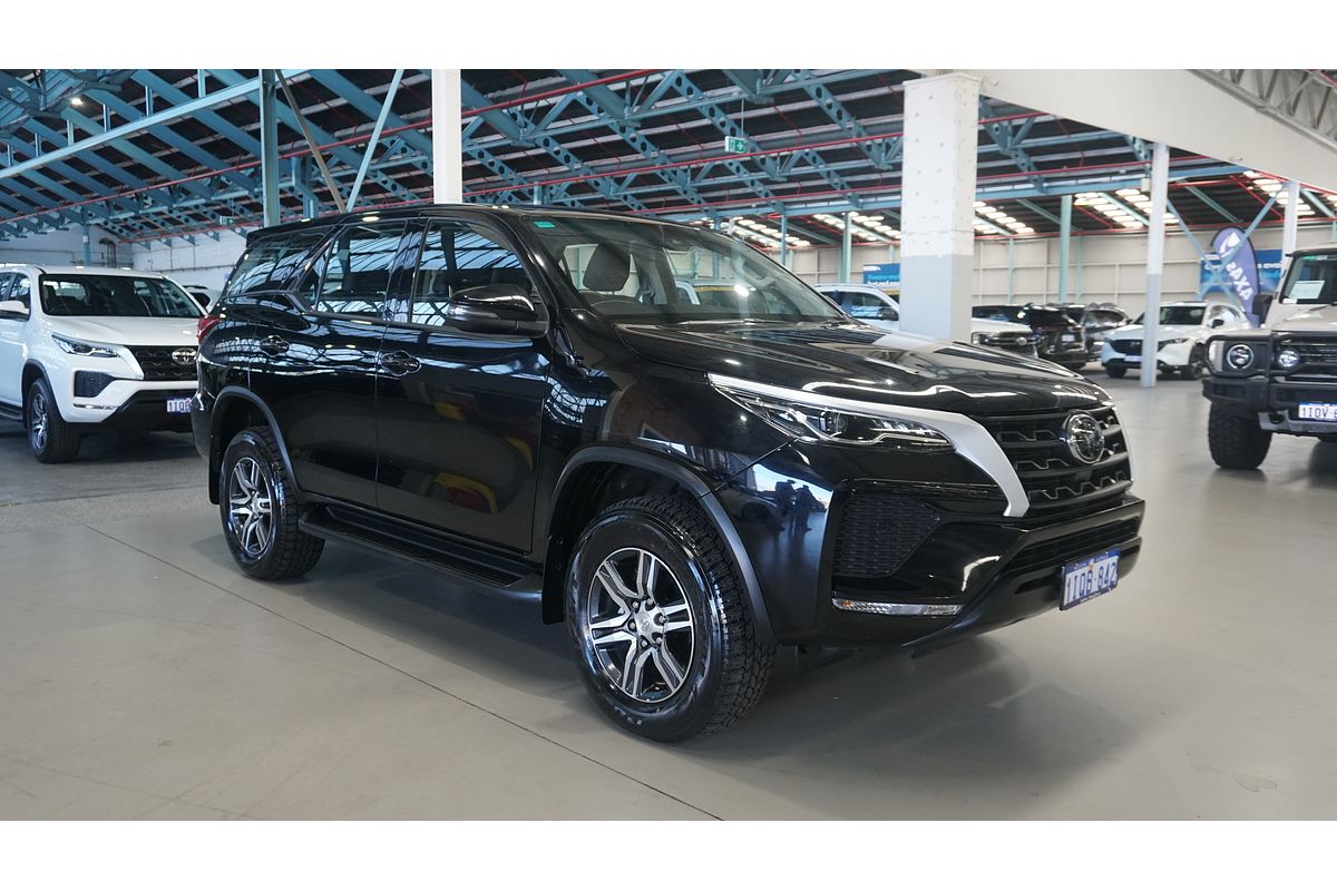 2023 Toyota Fortuner GX GUN156R