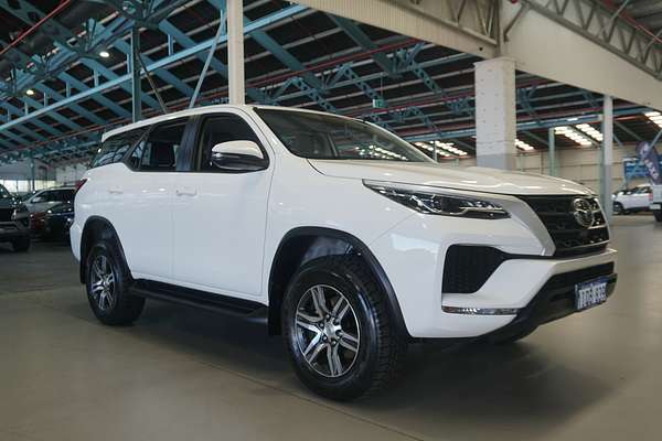 2023 Toyota Fortuner GX GUN156R