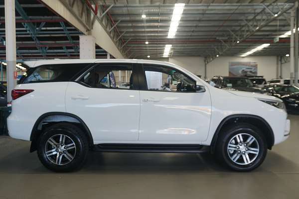 2023 Toyota Fortuner GX GUN156R