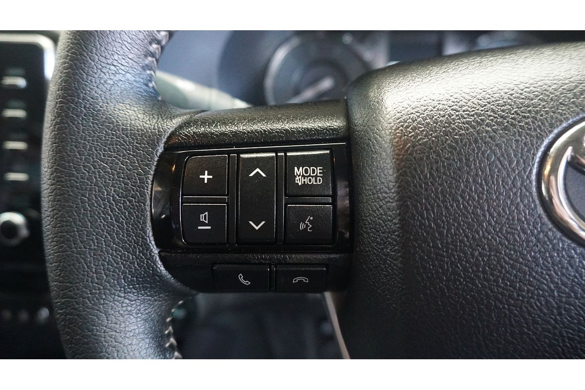 2024 Toyota Hilux SR5 GUN126R 4X4