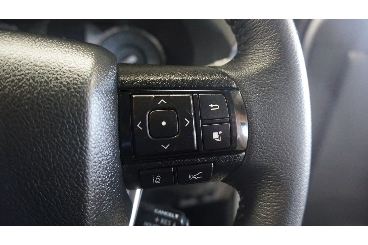 2024 Toyota Hilux SR5 GUN126R 4X4
