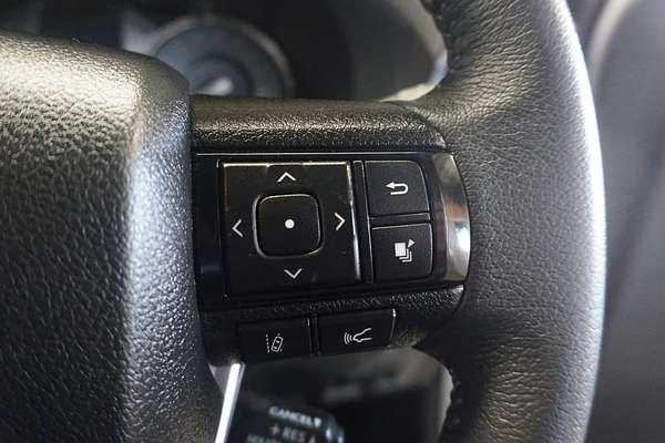 2024 Toyota Hilux SR5 GUN126R 4X4