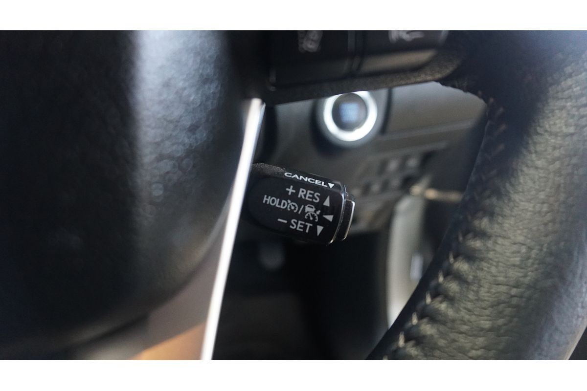 2024 Toyota Hilux SR5 GUN126R 4X4
