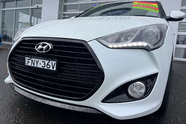2015 Hyundai Veloster SR Turbo FS4 Series II