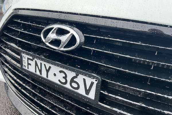 2015 Hyundai Veloster SR Turbo FS4 Series II