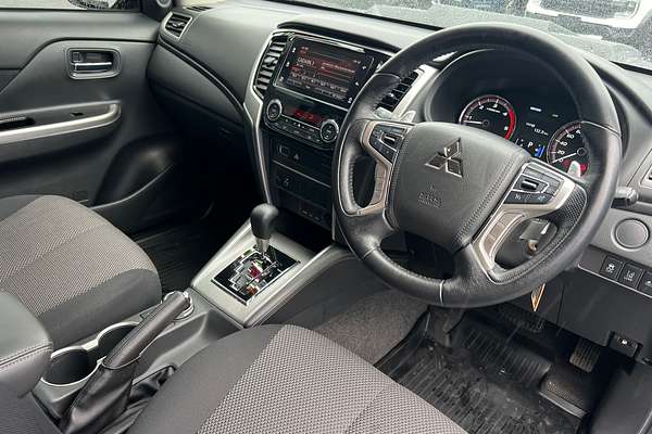 2019 Mitsubishi Triton GLS MR 4X4