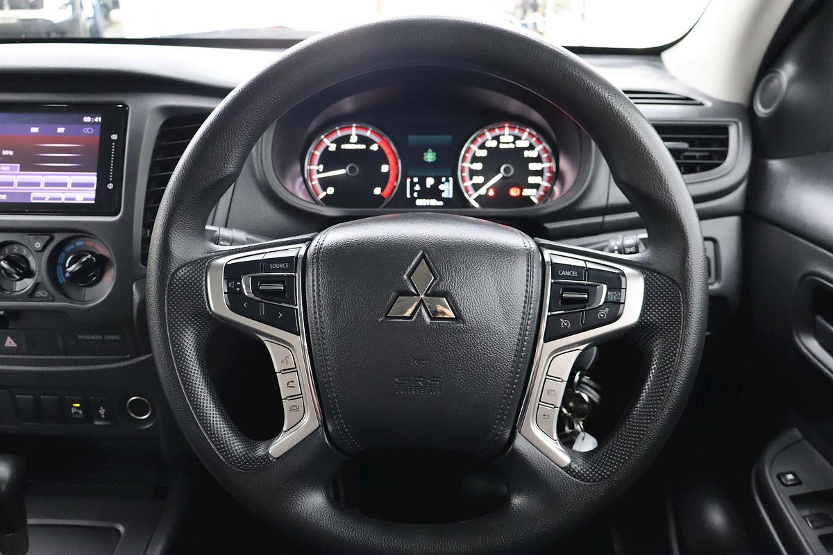 2022 Mitsubishi Triton GLX MR Rear Wheel Drive