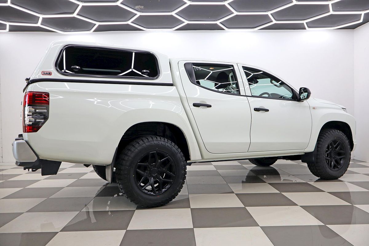 2022 Mitsubishi Triton GLX MR Rear Wheel Drive