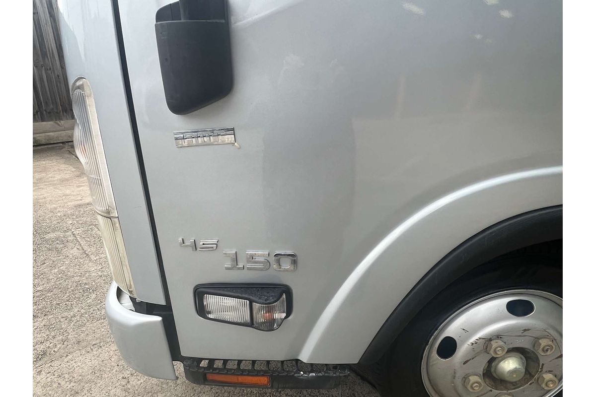 2016 Isuzu N Series NLR 45-150 4x2