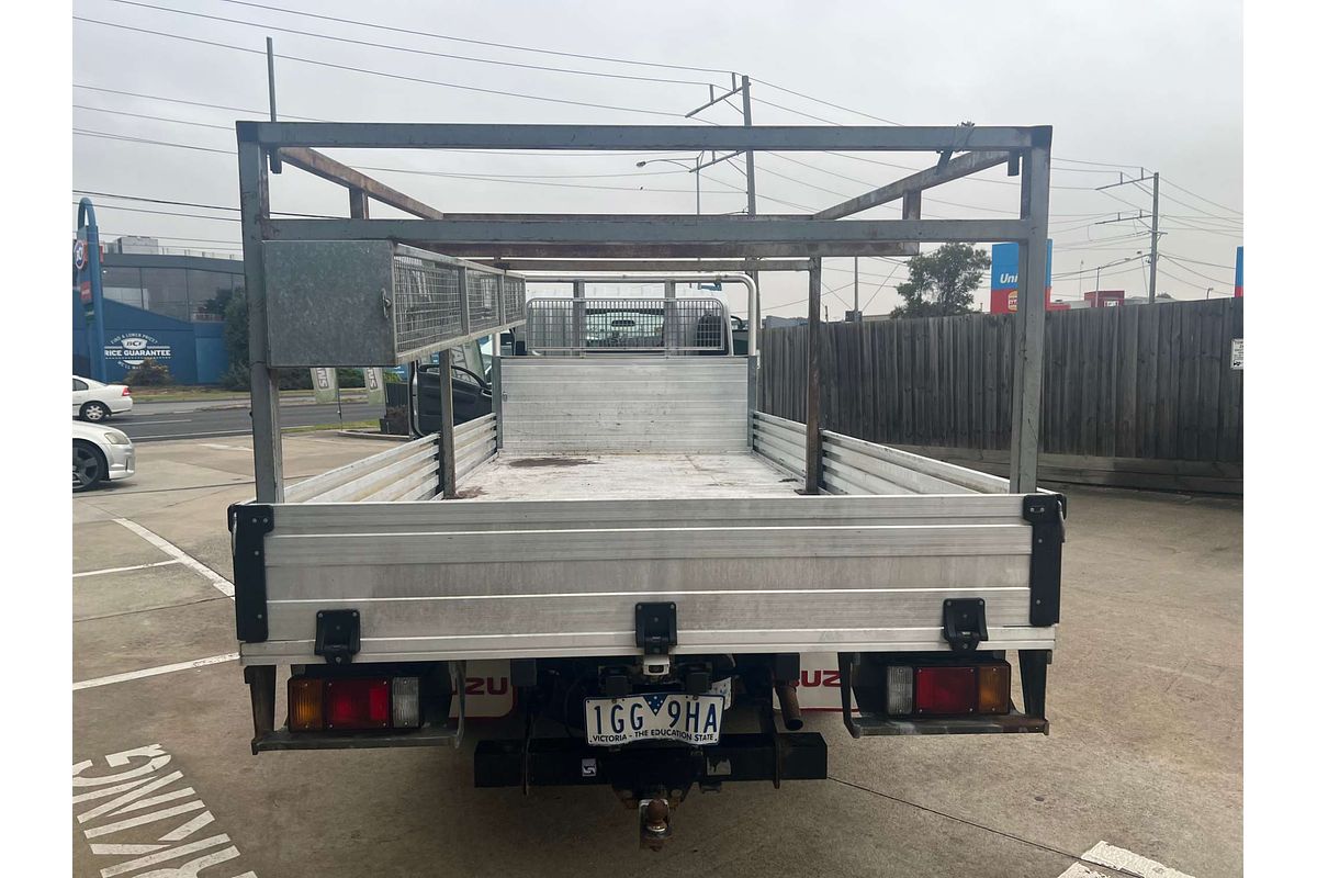 2016 Isuzu N Series NLR 45-150 4x2