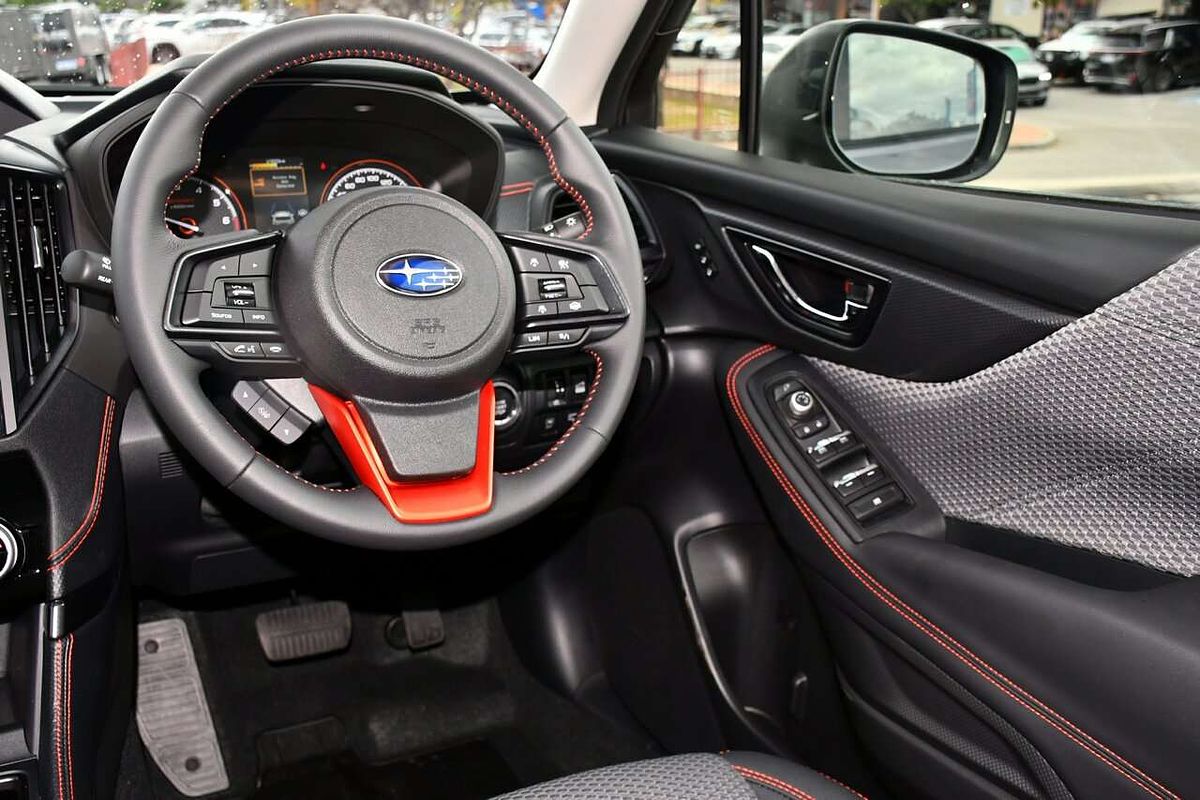 2024 Subaru Forester 2.5i Sport S5