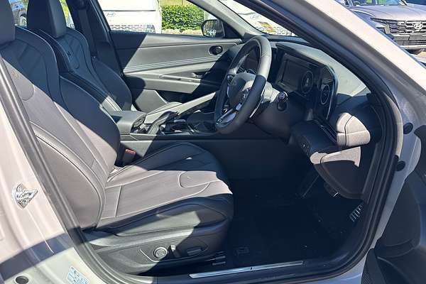 2025 Hyundai i30