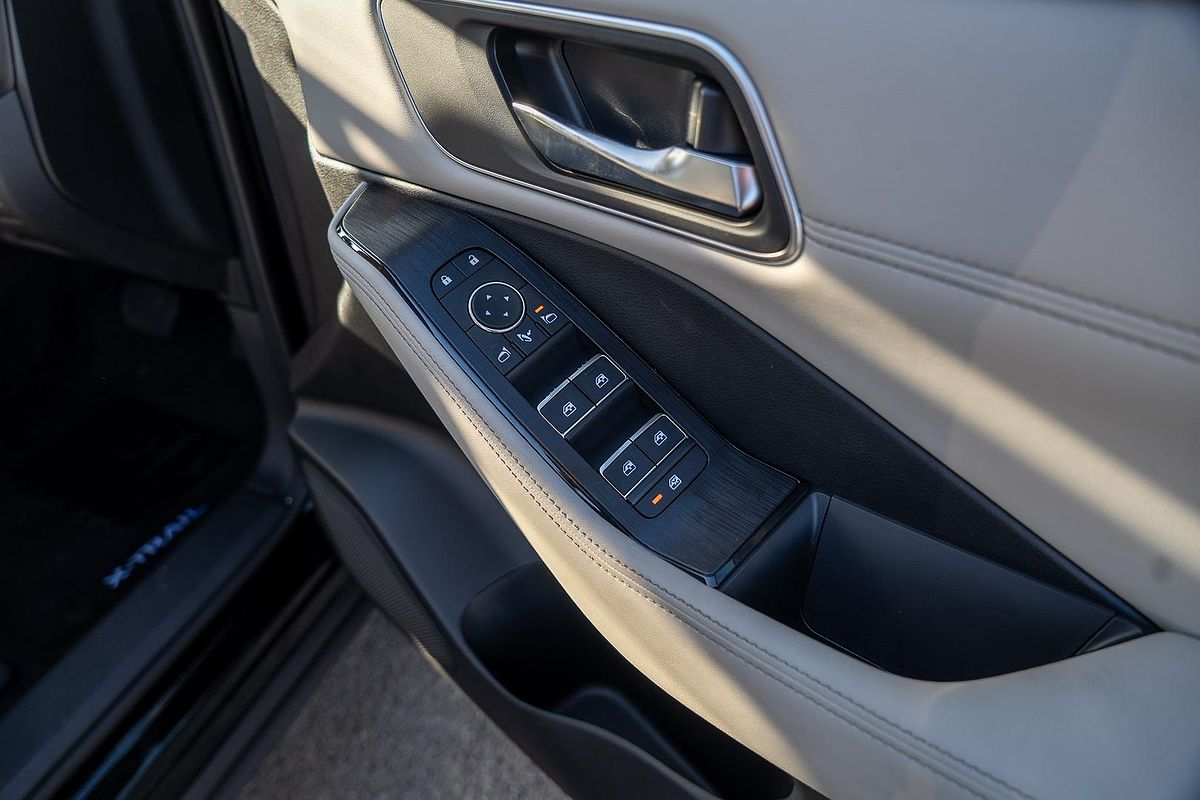 2024 Nissan X-TRAIL Ti e-POWER T33