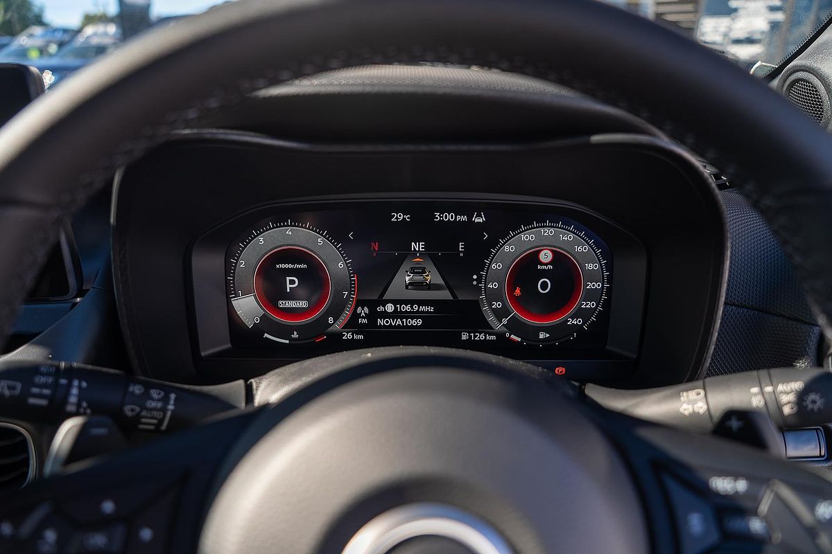 2024 Nissan JUKE ST-L F16