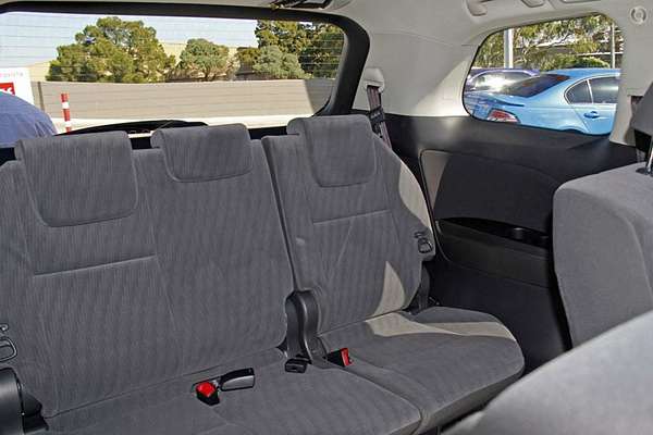 2015 Toyota Tarago GLX ACR50R