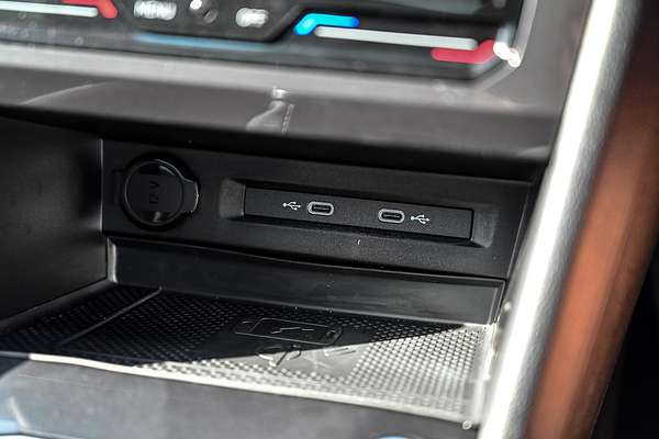 2024 Volkswagen Tiguan Wolfsburg Edition Allspace 5N