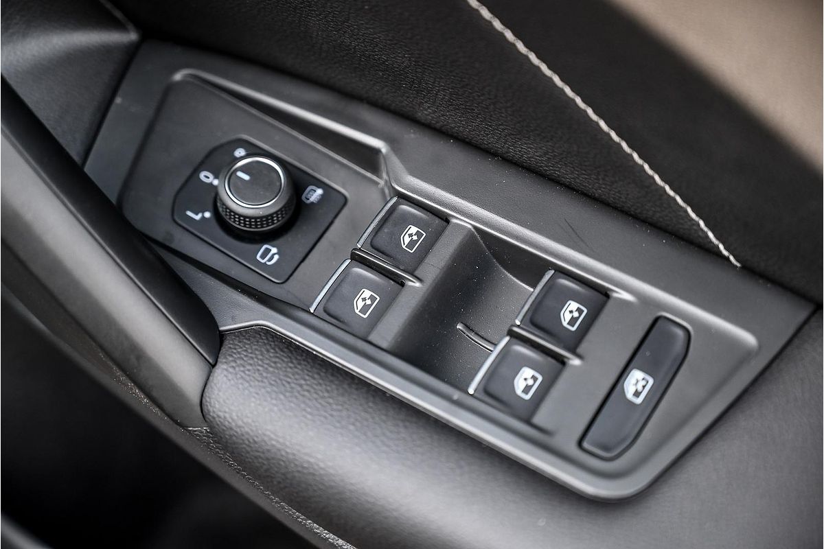 2024 Volkswagen Tiguan Wolfsburg Edition Allspace 5N